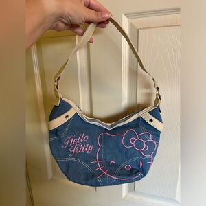 Hello kitty purse
